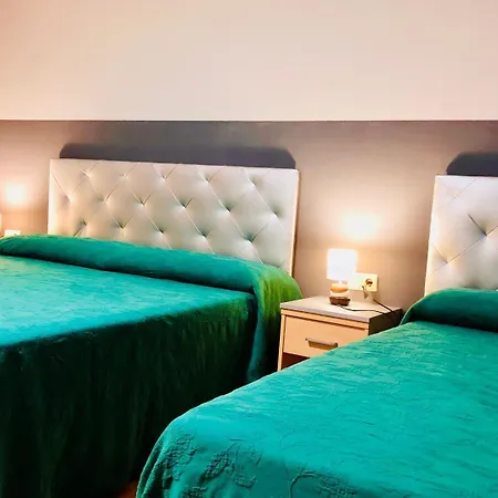 Hotel Vinas 17 Teruel