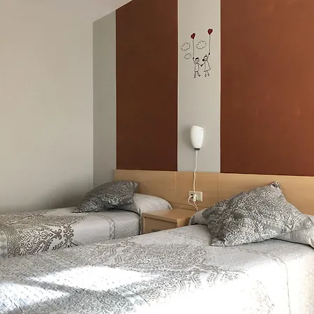 Hotel Vinas 17 Teruel